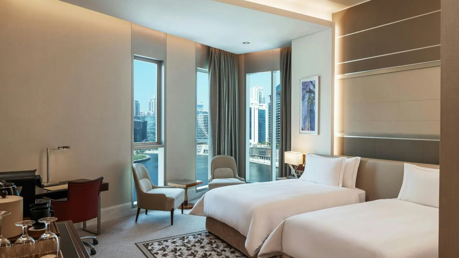 Otel Renaissance Business Bay Hotel, Dubai