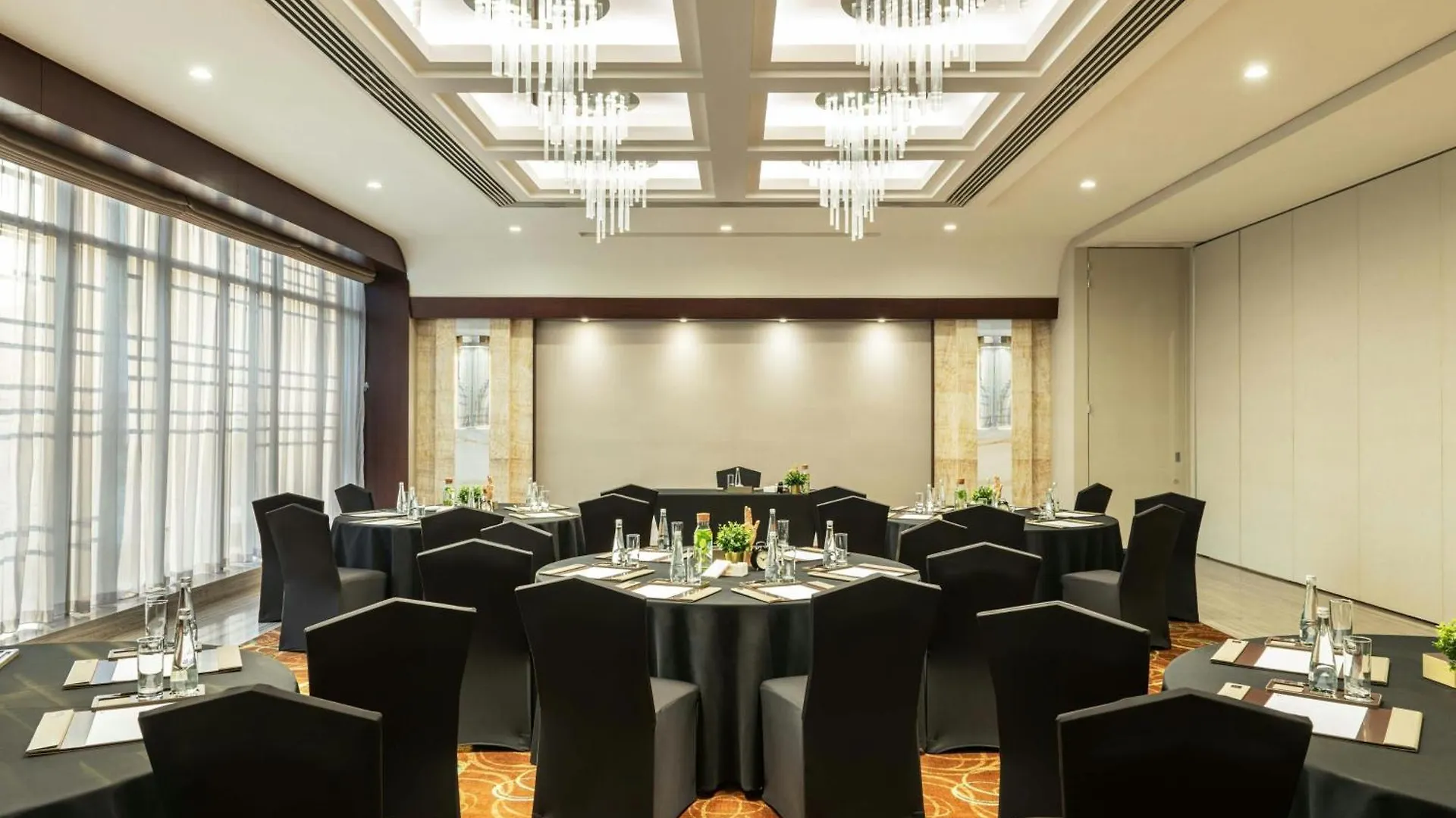 Renaissance Business Bay Hotel, Dubai