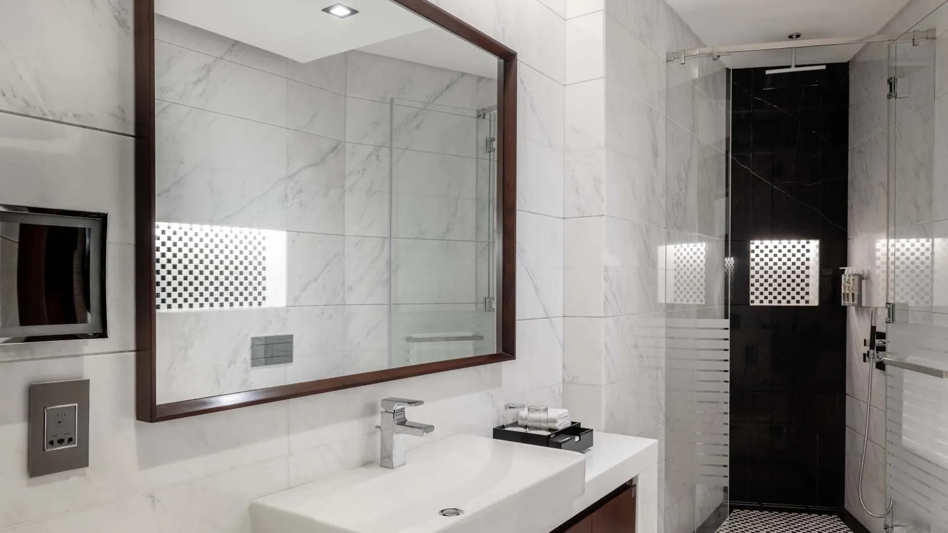 Hotel Renaissance Business Bay Hotel, Dubai